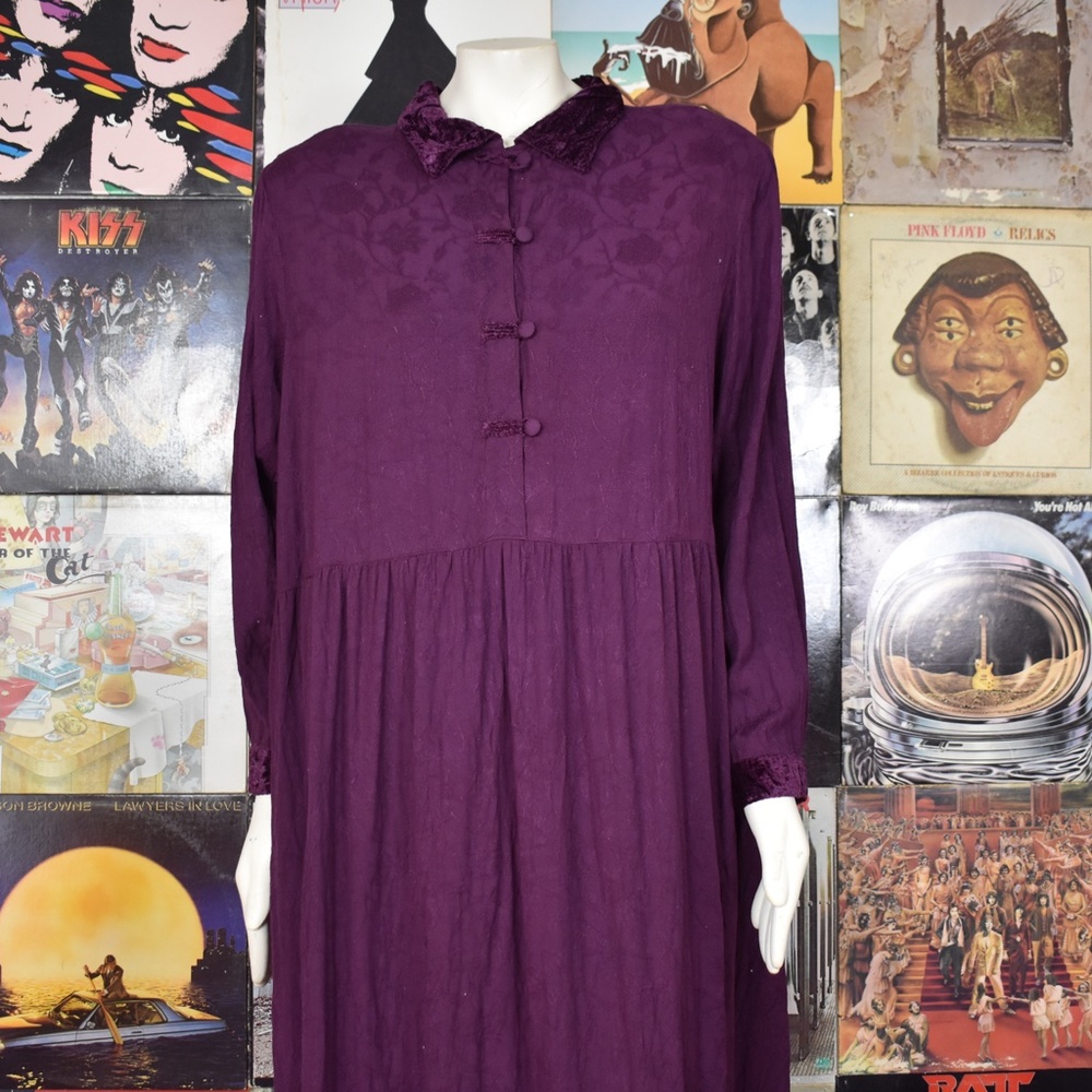 SOLD Vintage 90s Silhouette Plus Size Maxi Dress - Picture 2 of 8